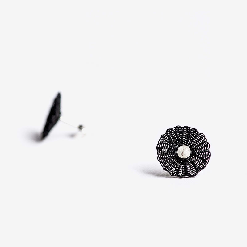 Broche en crin de cheval