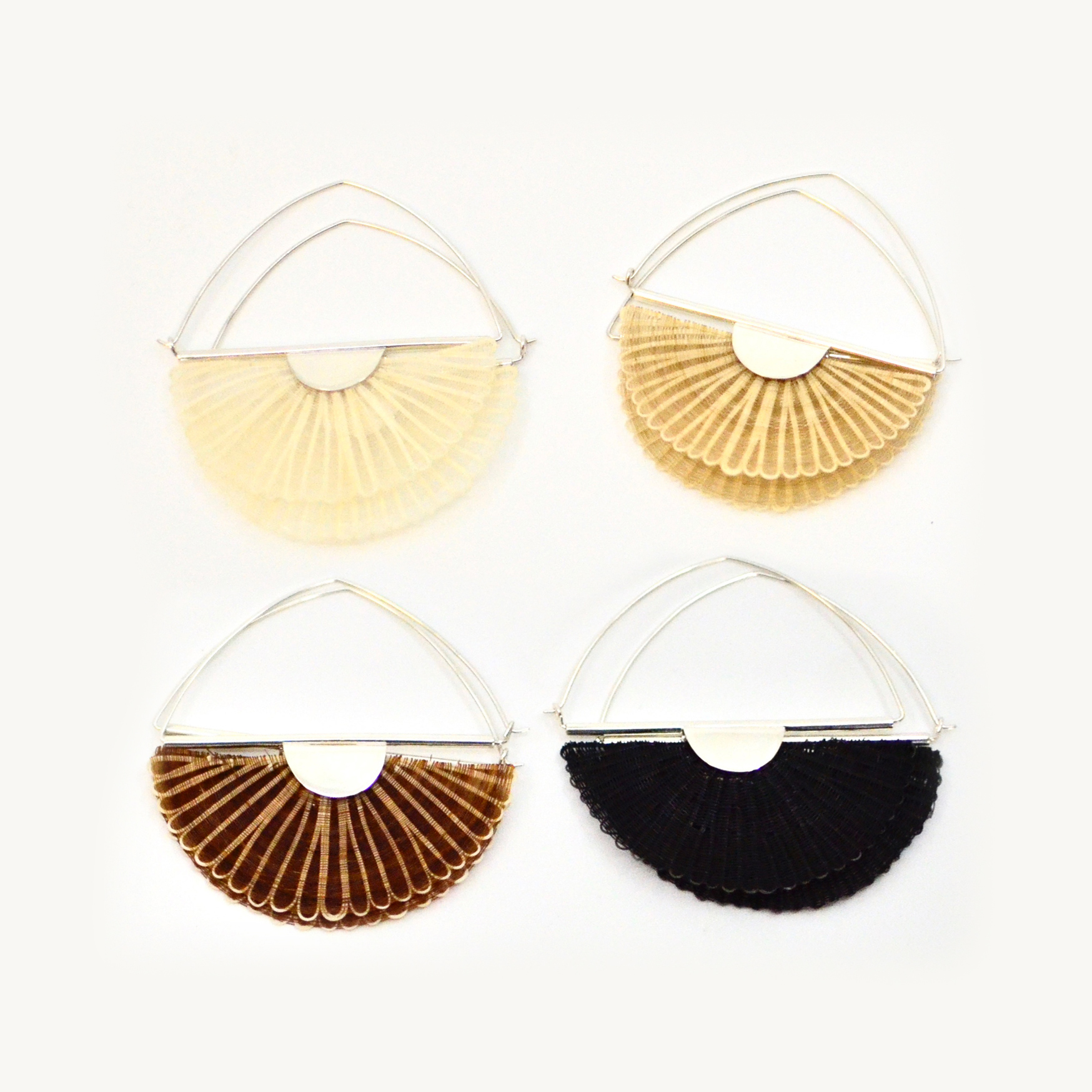 carré BO zhen Boucle d'oreille tissée en crin de cheval